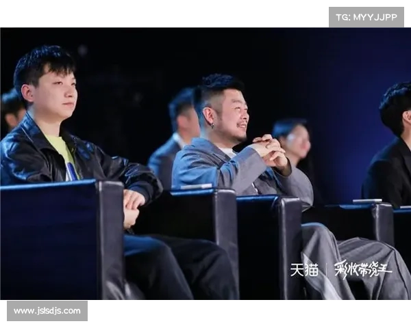 朱丹成团夜自曝:周一围对我的“产后肥胖”有话说,运动成了唯一出路 朱丹成团夜自曝:周一围对我的“产后肥胖”有话说,运动成了唯一出路